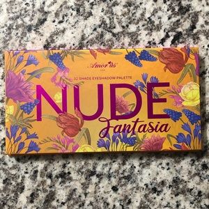 Nude Fantasia Eyeshadow Palette by Amor Us